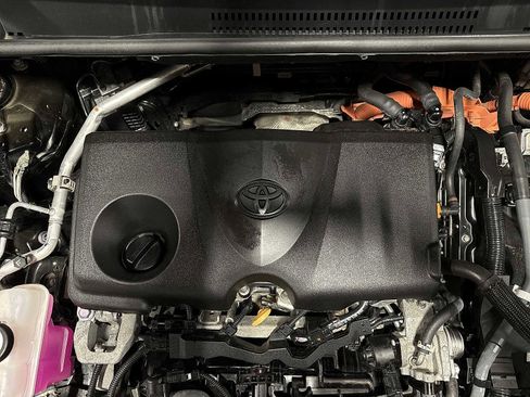 Used 2023 Toyota RAV4 Limited image 12