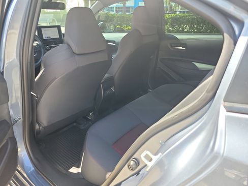 Used 2025 Toyota Corolla SE FWD image 9