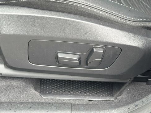 Used 2025 BMW X1 xDrive28i image 23