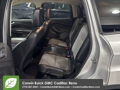 Used 2019 Ford Escape SE AWD/4WD image 12
