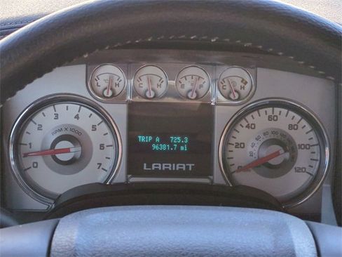 Used 2010 Ford F150 Lariat image 26