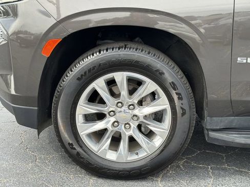 Used 2021 Chevrolet Suburban Premier RWD image 30