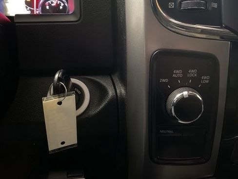 Used 2013 RAM 1500 Sport w/ Remote Start & Security Group image 17