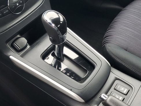 Used 2019 Nissan Sentra SV w/ Special Edition Package image 21