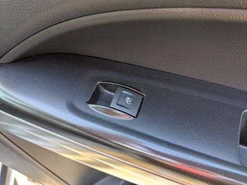 Used 2019 Chevrolet Colorado ZR2 image 38