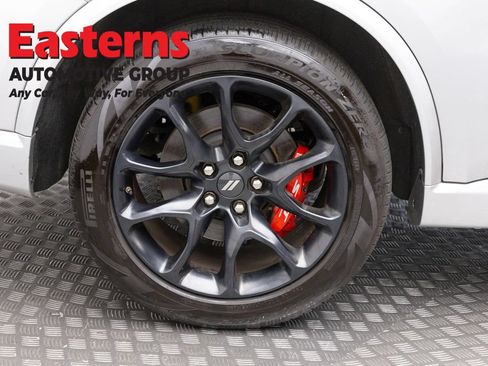Used 2024 Dodge Durango R/T w/ Tow 'N Go Package AWD/4WD image 30
