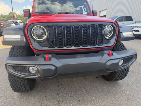 Used 2024 Jeep Wrangler Unlimited Rubicon w/ Safety Group AWD/4WD image 24