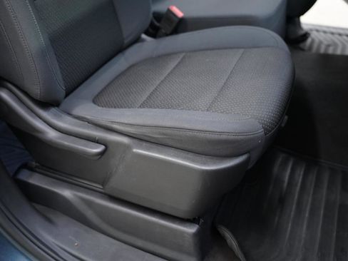 Used 2020 Chevrolet Silverado 1500 Custom w/ Custom Value Package image 29