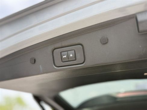 Used 2023 Nissan Pathfinder Platinum AWD/4WD image 20