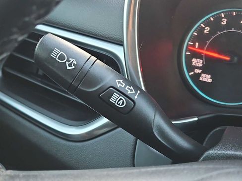 Used 2024 Chevrolet Equinox LT image 27