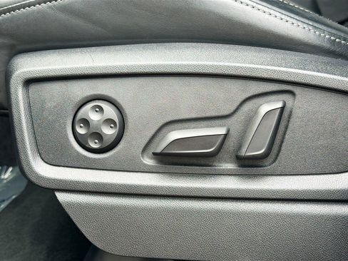 Used 2023 Audi SQ5 Premium Plus image 25