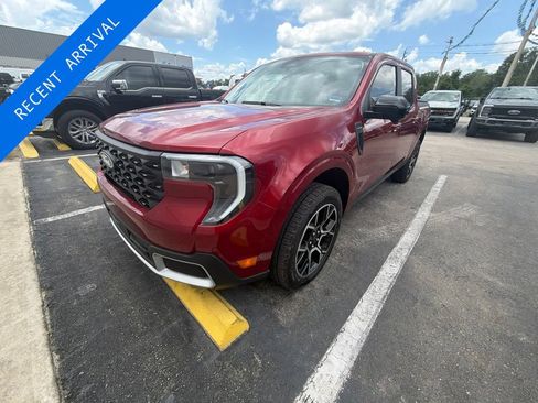 Used 2025 Ford Maverick Lariat w/ 4K Tow Package AWD/4WD image 1
