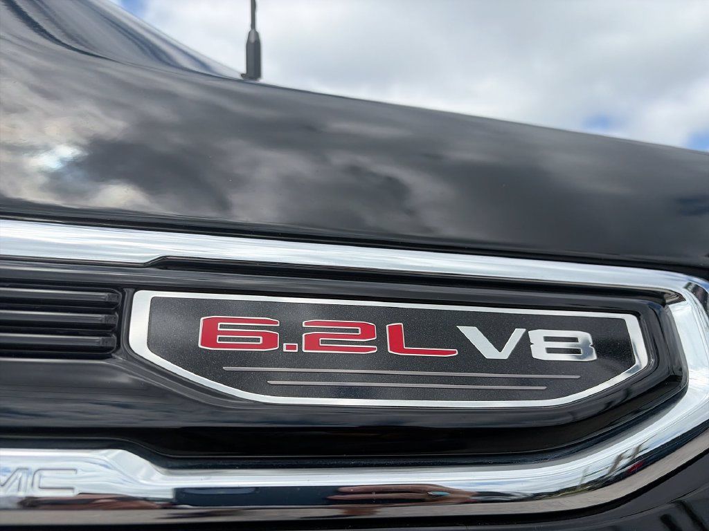 Used 2025 GMC Sierra 1500 Denali w/ Denali Reserve Package AWD/4WD image 34
