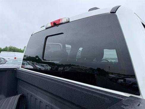 Used 2023 Ford F350 Lariat w/ Lariat Ultimate Package AWD/4WD image 11