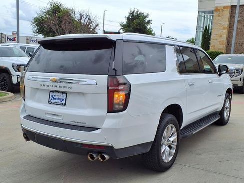 Used 2023 Chevrolet Suburban Premier AWD/4WD image 3