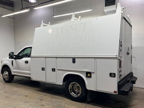 Used 2020 Ford F350 XL w/ Power Equipment Group image 9