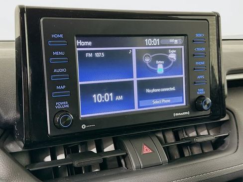 Used 2020 Toyota RAV4 LE w/ All Weather Liner Package image 15