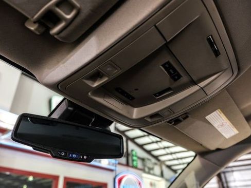 Used 2015 Chevrolet Silverado 2500 High Country w/ Duramax Plus Package image 22