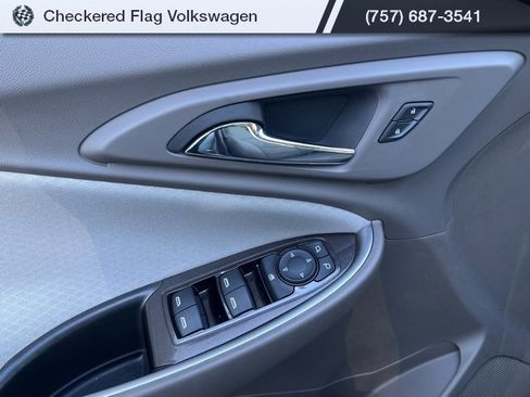 Used 2023 Chevrolet Malibu LS image 14