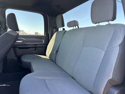 Used 2022 RAM 2500 Big Horn image 12