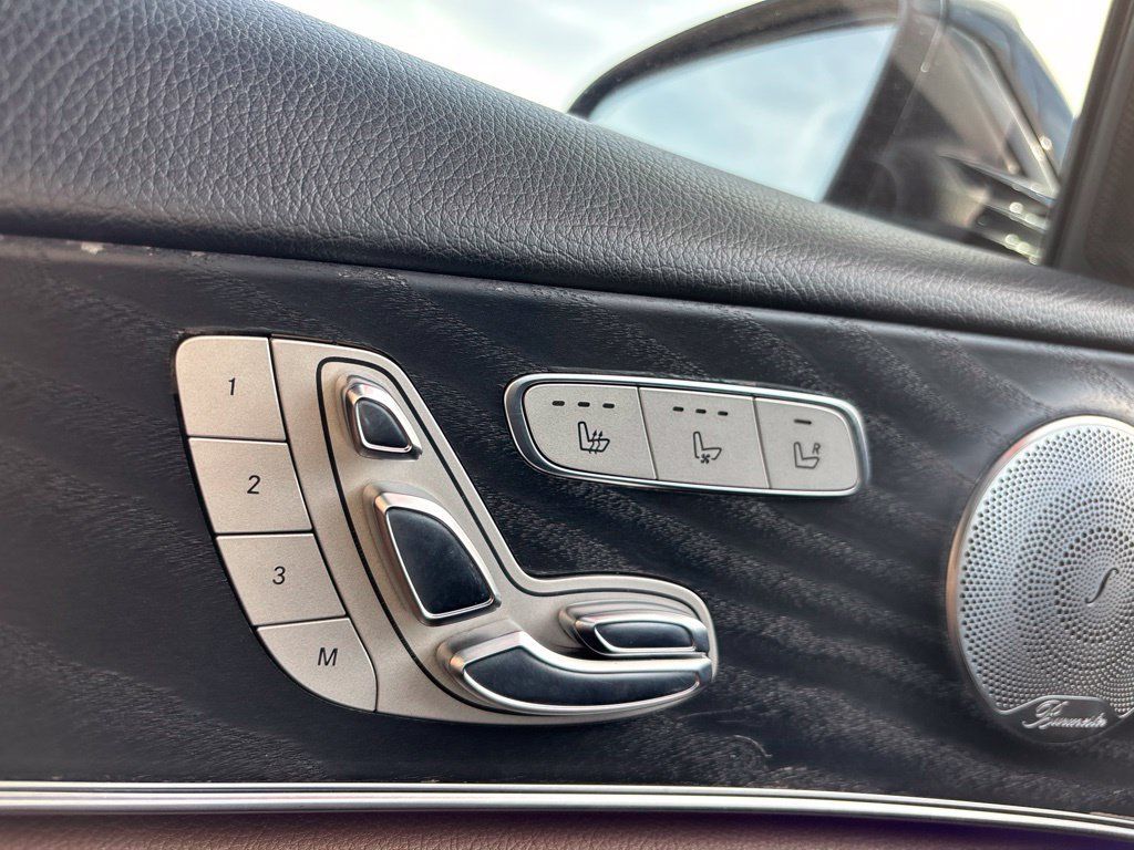 Used 2018 Mercedes-Benz E 400 4MATIC Sedan image 18