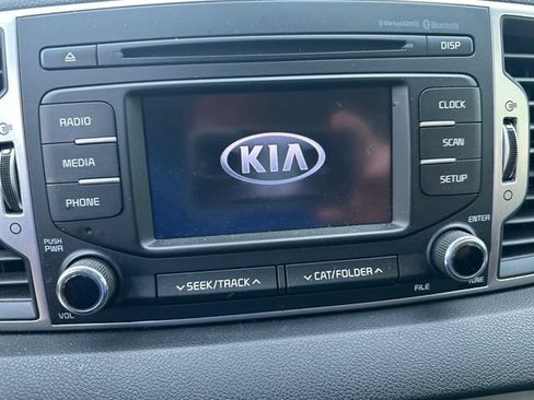 Used 2017 Kia Sportage LX w/ LX Popular Package FWD image 14
