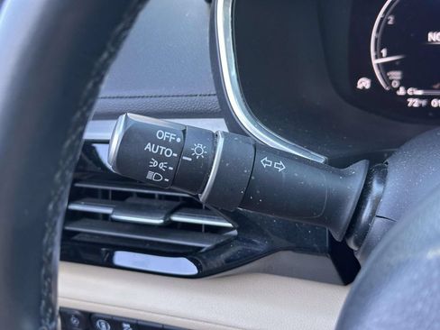 Used 2023 Acura MDX SH-AWD image 23