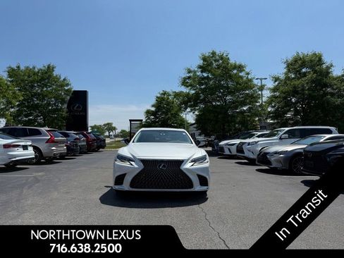 Used 2019 Lexus LS 500 RWD image 18