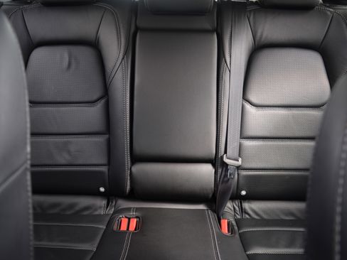 Used 2025 MAZDA CX-5 AWD 2.5 S w/ Preferred Package image 17