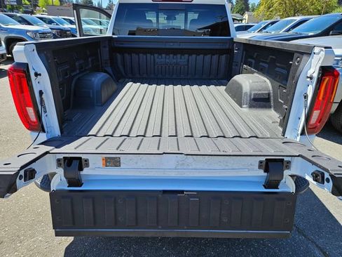 New 2026 GMC Sierra 1500 SLT w/ SLT Premium Plus Package AWD/4WD image 12