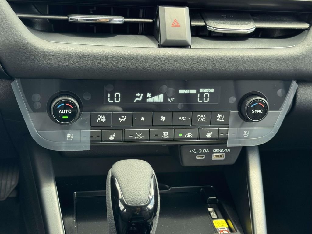 New 2026 Subaru Outback Touring AWD/4WD image 22