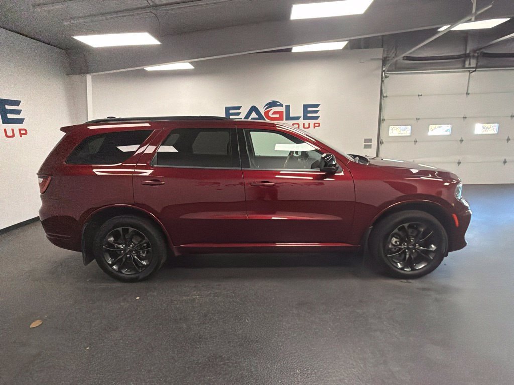 Used 2023 Dodge Durango SXT w/ SXT Blacktop Group AWD/4WD image 9