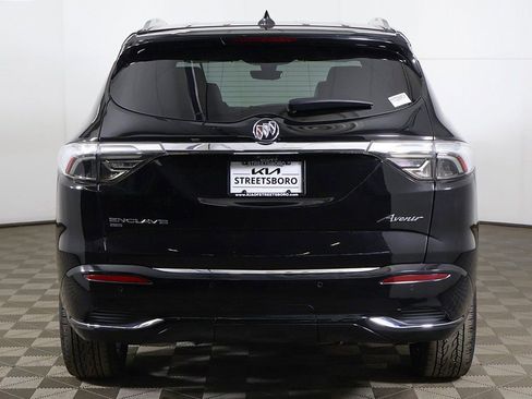 Used 2022 Buick Enclave Avenir w/ Avenir Technology Package image 19