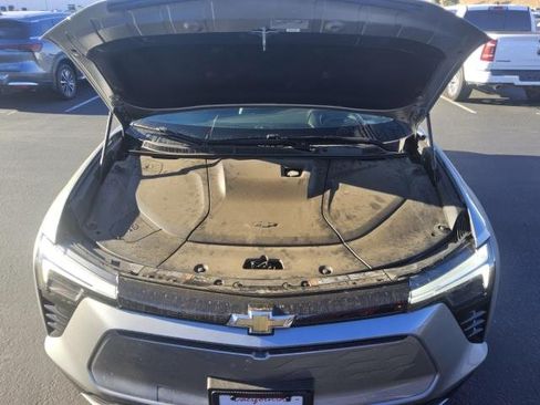 Used 2024 Chevrolet Blazer EV LT AWD/4WD image 12