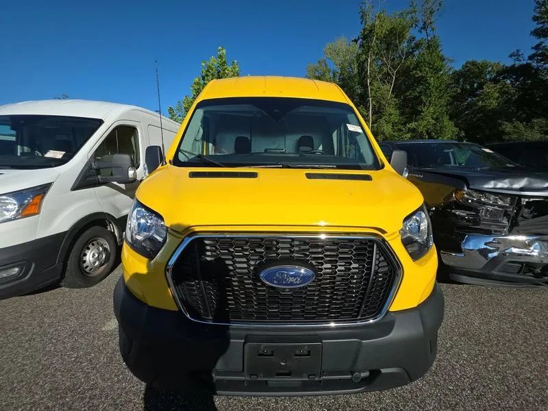 Used 2021 Ford Transit 250 148 High Roof Extended w/ Parcel Delivery Package RWD image 5