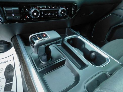 Used 2024 Chevrolet Silverado 1500 RST w/ Z71 Off-Road Package image 26