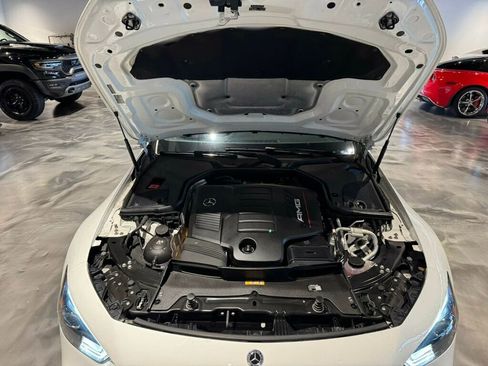 Used 2021 Mercedes-Benz AMG GT 43 w/ Driver Assistance Package image 40