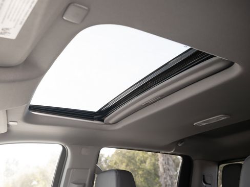 New 2026 GMC Sierra 1500 SLT w/ SLT Premium Plus Package image 42