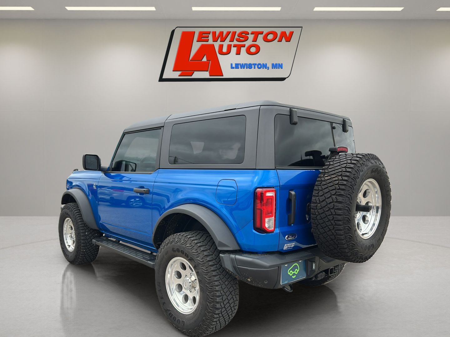 Used 2022 Ford Bronco Black Diamond w/ Sasquatch Package AWD/4WD image 11