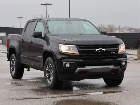 Used 2021 Chevrolet Colorado Z71 w/ Safety Package image 4