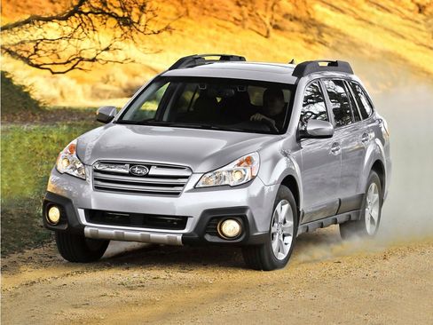 Used 2014 Subaru Outback 2.5i Limited AWD/4WD image 1