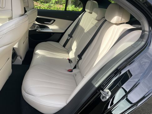 New 2026 Mercedes-Benz E 350 Sedan image 37
