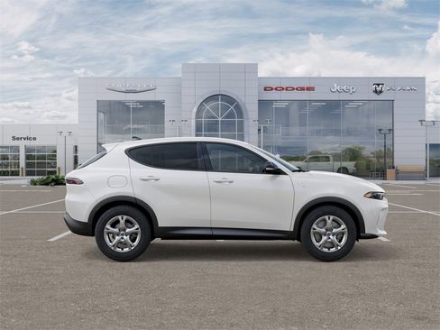 New 2025 Dodge Hornet GT w/ Cold Weather Group image 21