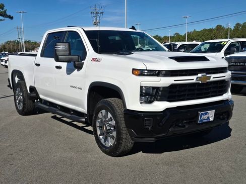 New 2026 Chevrolet Silverado 2500 Custom w/ Custom Value Package image 7
