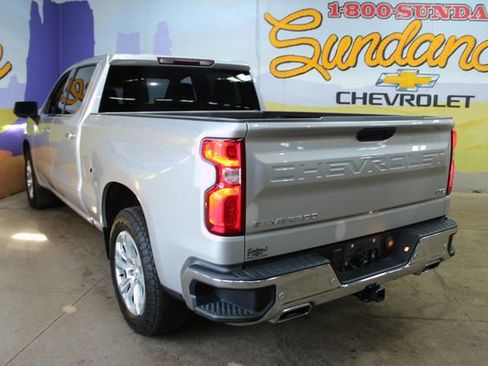 Used 2022 Chevrolet Silverado 1500 LTZ AWD/4WD image 5