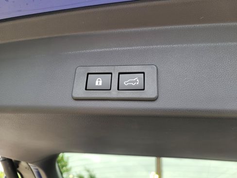 New 2026 Subaru Ascent Premium AWD/4WD image 18