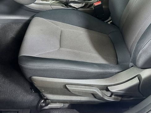 Used 2021 Subaru Crosstrek 2.0i AWD/4WD image 22