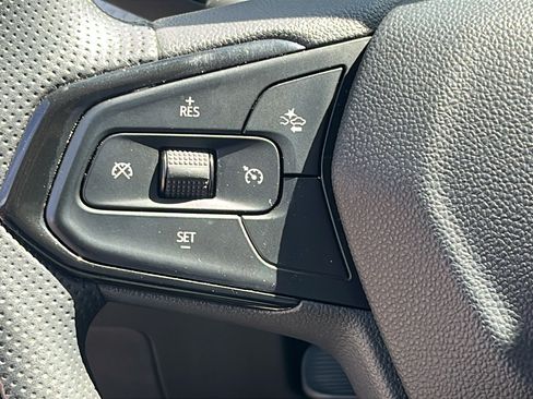 Used 2024 Chevrolet Trax LS w/ Driver Confidence Package FWD image 16