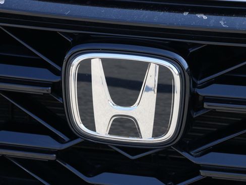 Used 2024 Honda CR-V Sport Touring image 12