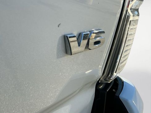 Used 2023 Toyota Tacoma TRD Sport image 16